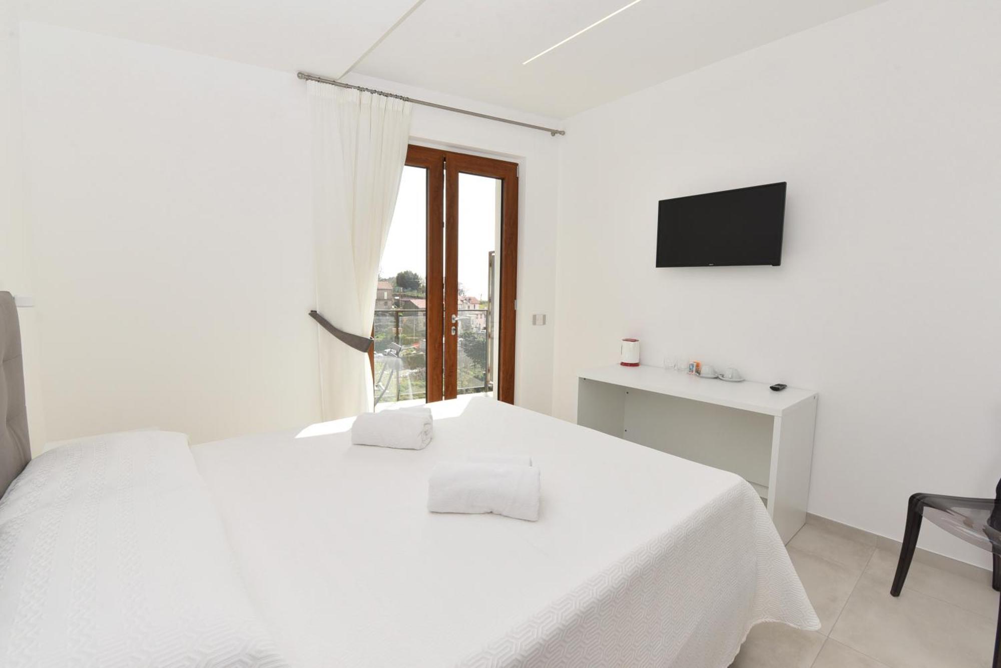 アジェーロラ Casa Emma Bed & Breakfast エクステリア 写真